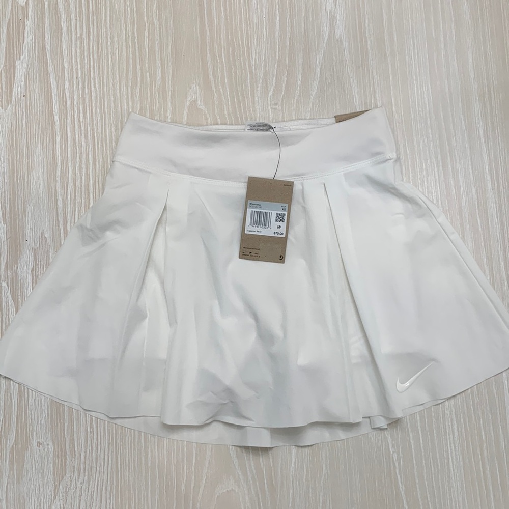 Nike white golf skirt - XS - new with tags